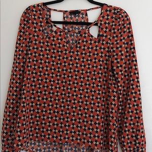 Vintage cut out blouse!